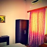 Lili - 3* Berat
