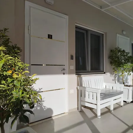 게스트하우스 Lili - 3*