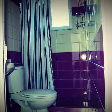 Lili - 게스트하우스 베라트